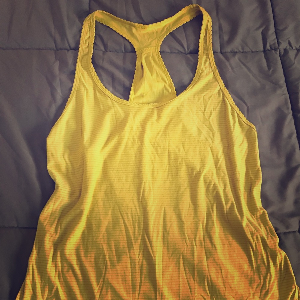 Lululemon tank top.